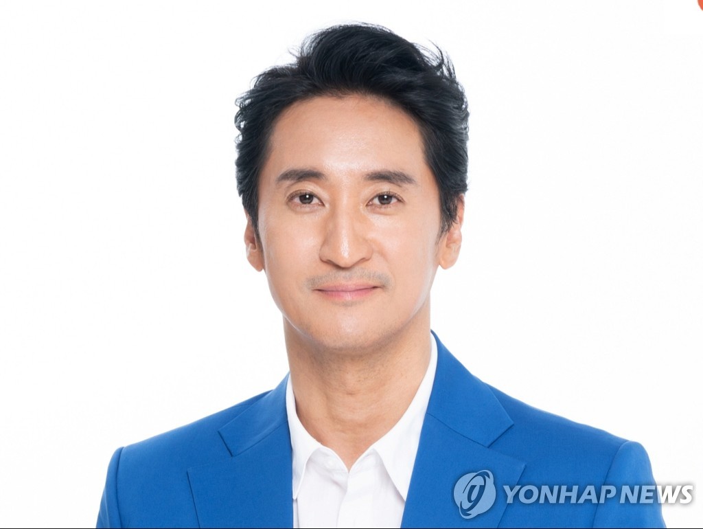'프로포폴 루머 유포' 배우 신현준 전 매니저 1심서 징역형 집유
