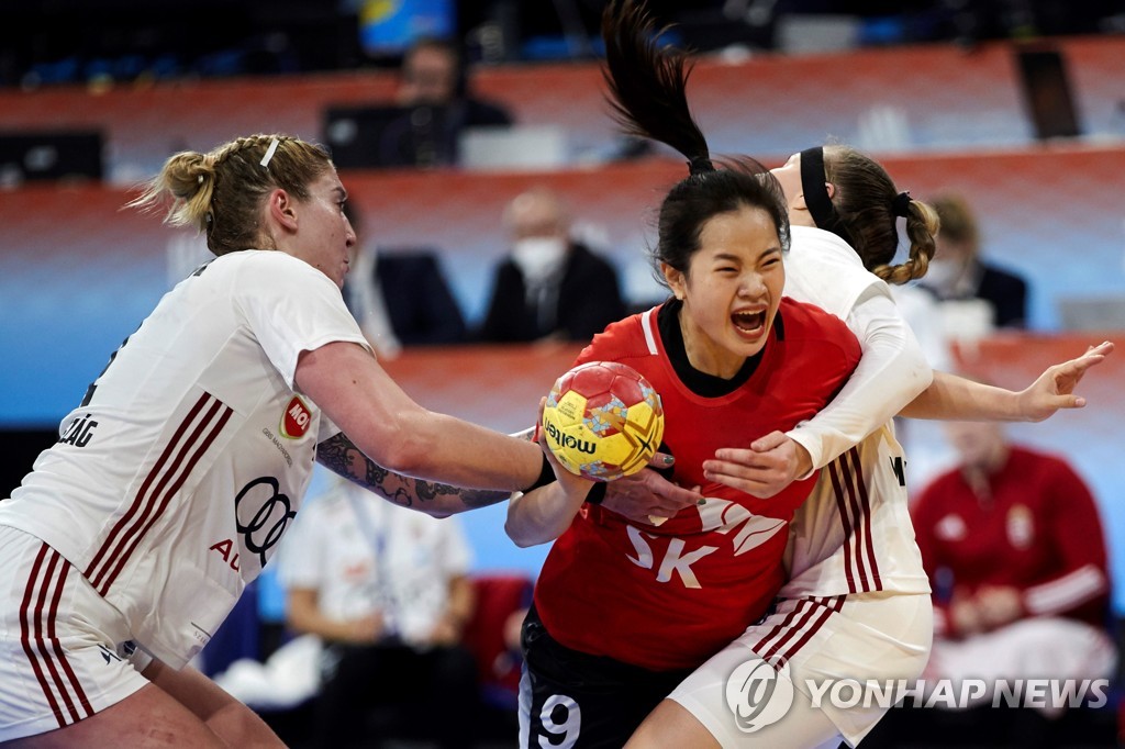 '이미경 6골' 한국, 세계여자핸드볼선수권서 헝가리에 패배