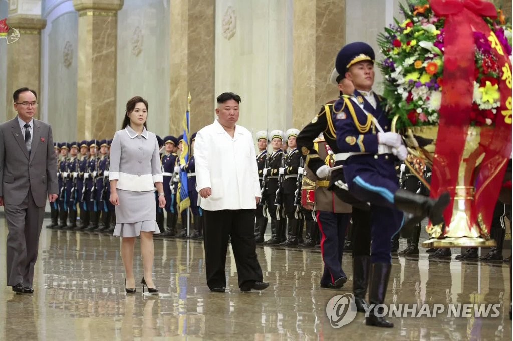 통일부 "북한 기념일 표기 달력은 업무용…일방적 비난 유감"