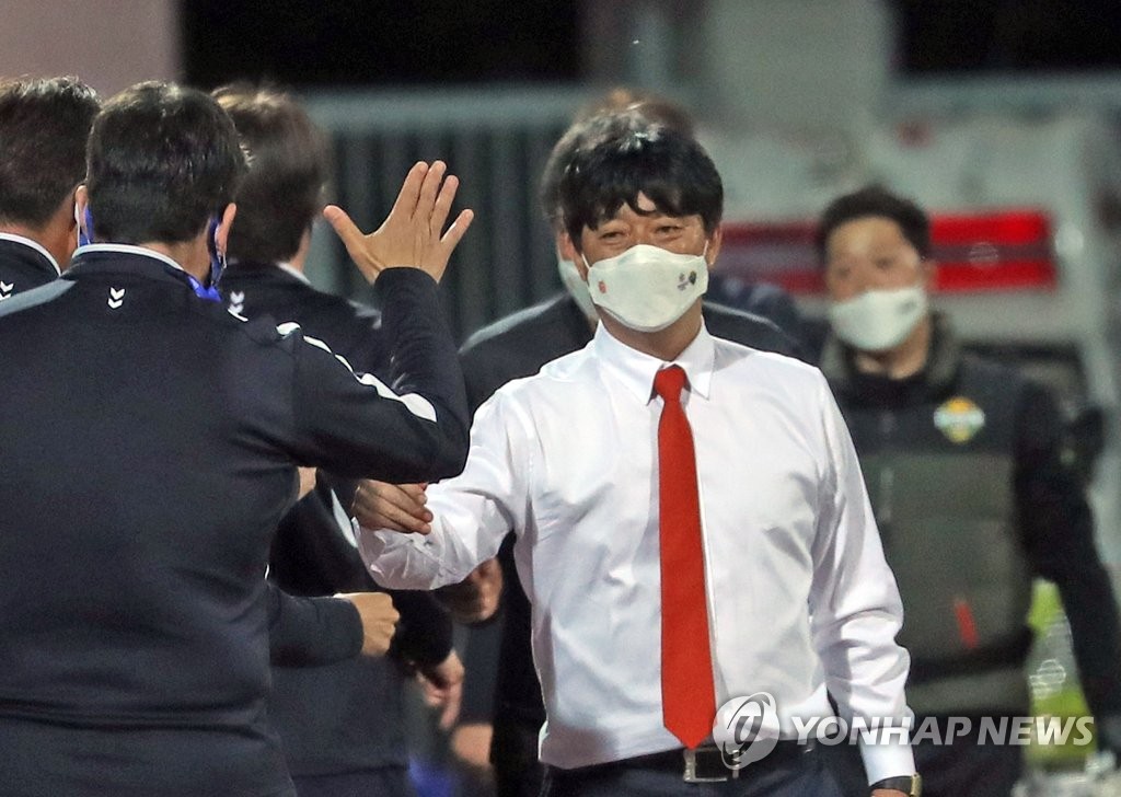 [프로축구결산] ④ 9개월만에 끝난 박진섭의 도전…미완으로 남은 '병수볼'