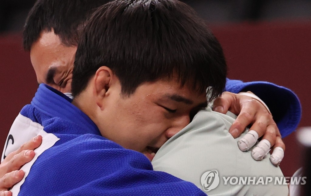 도쿄올림픽 유도 동메달 안창림, 전격 은퇴 "행복에 우선순위"(종합)