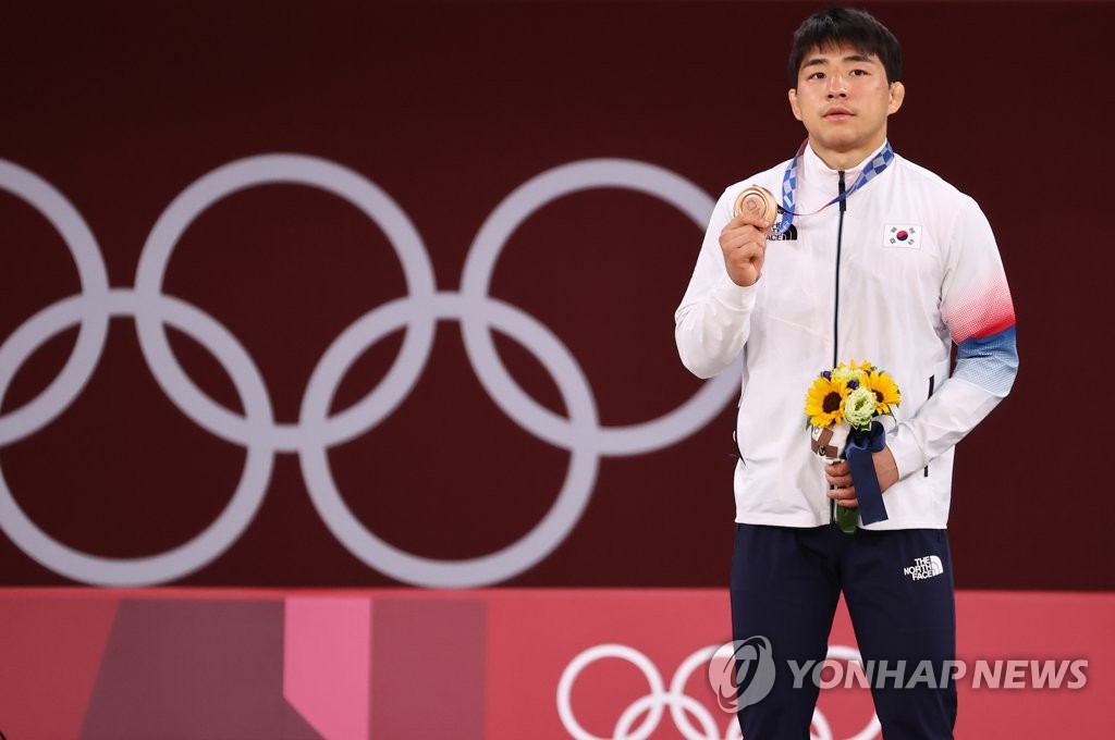 유도 간판 안창림, 전격 은퇴…"지도자로 새 출발"