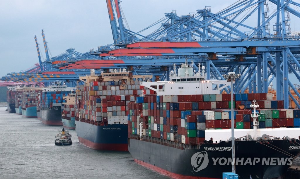 글로벌 선사 "부산항 신항 신규 부두 개발 차질없이 추진돼야"