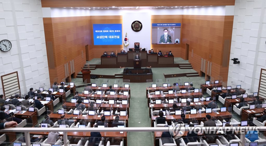 서울시 직원 추가 확진에 시의회 예산안 심사 또 연기(종합2보)