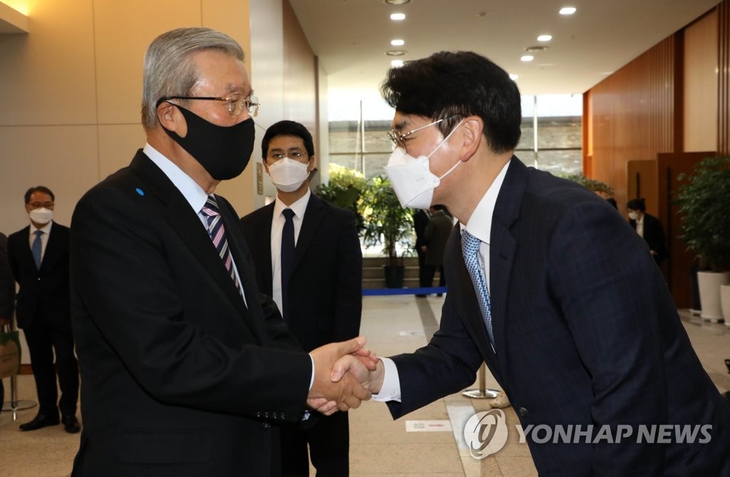 김종인, 국민의힘 내홍에 "뭐가 돌아가는지 모르는 상황"