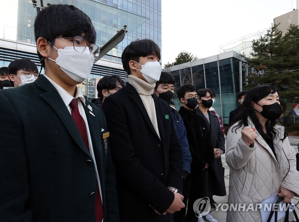 [2보] 법원, '출제오류' 생명과학Ⅱ 정답 효력정지 결정