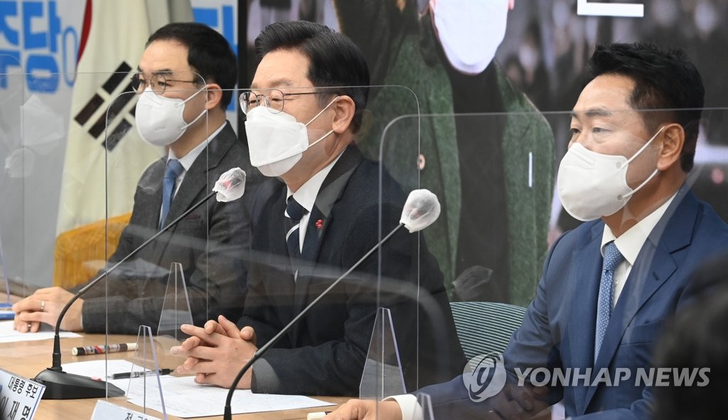 이재명, 유한기 극단선택에 "몸통은 두고 주변만 문제삼다 사고"(종합2보)