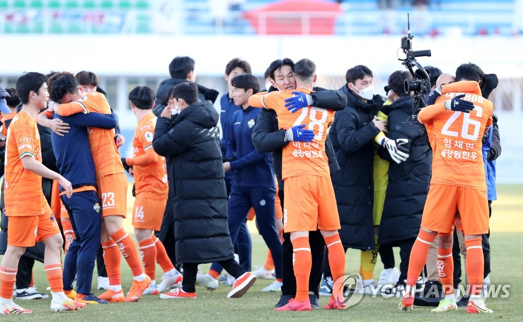 1부 잔류 지휘한 최용수 "'압도하겠다' 마사의 말이 자극됐다"