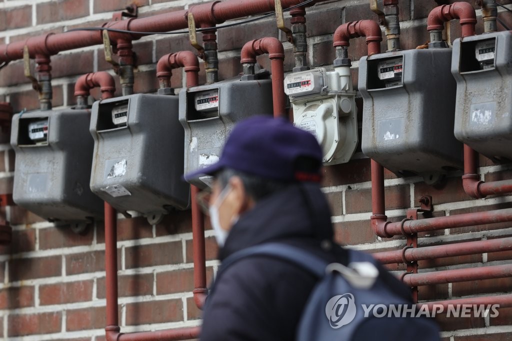 내년에 전기·가스요금 줄줄이 오른다…단계적 인상(종합2보)