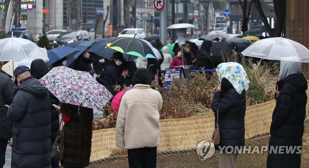 동대문구 시장·서대문구 돌봄시설 집단감염…총 46명 확진