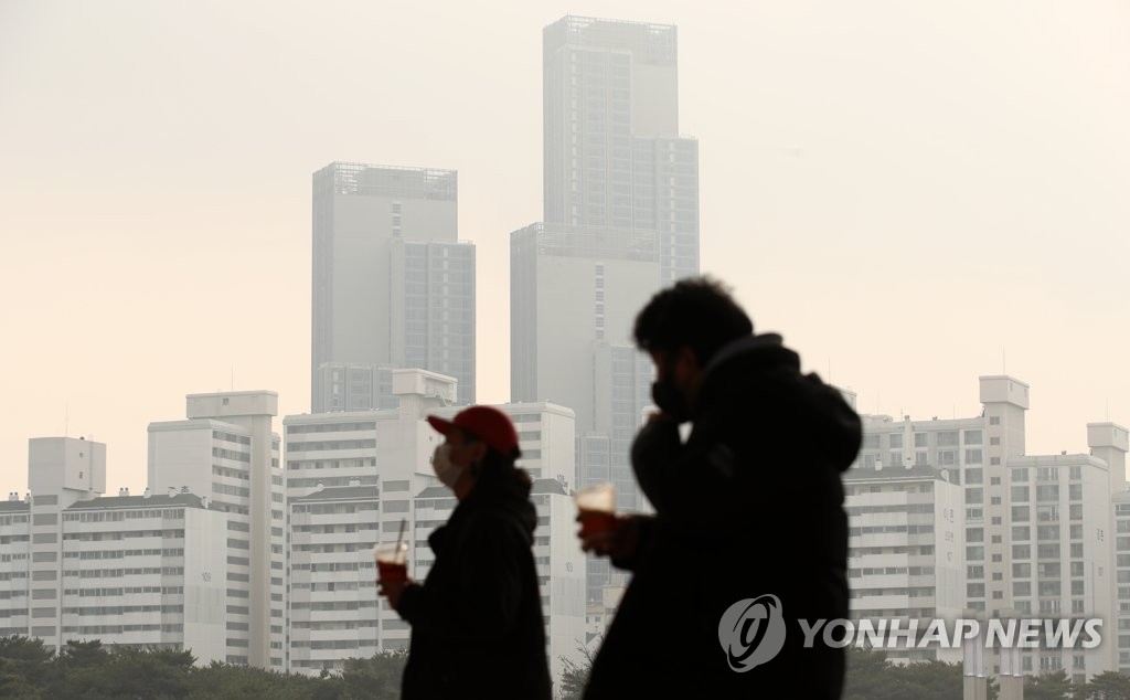 퇴직연금 중도인출 셋 중 둘은 "집 때문에"…관련 인출액 33%↑(종합)