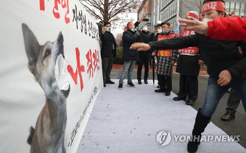 소상공인 방역지원금 27일부터 지급…영업시간 제한 대상부터(종합)