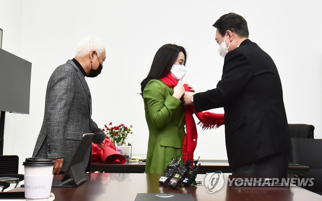 신지예 "이재명, '여성살해범 심신미약' 변호…정권 잡으면안돼"(종합)