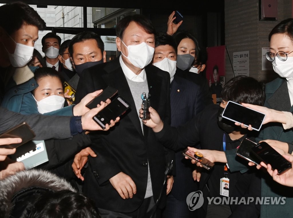 윤석열 "김종인에게 선대위 그립 강하게 잡아달라 했다"