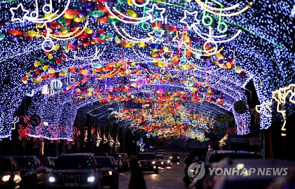 겨울 축제 취소한 강원 자치단체, 행사용 물고기 소진 '안간힘'