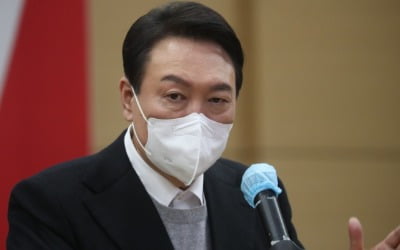 국방부 "윤석열 'DMZ 방문' 논란, 살펴보는 중"