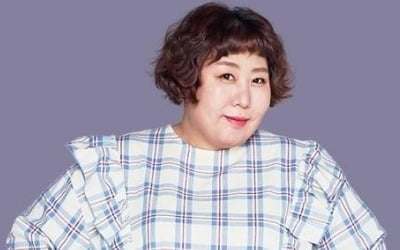 "신기루가 뺨 때리고 침 뱉어" 학폭 의혹…소속사 "사실무근"