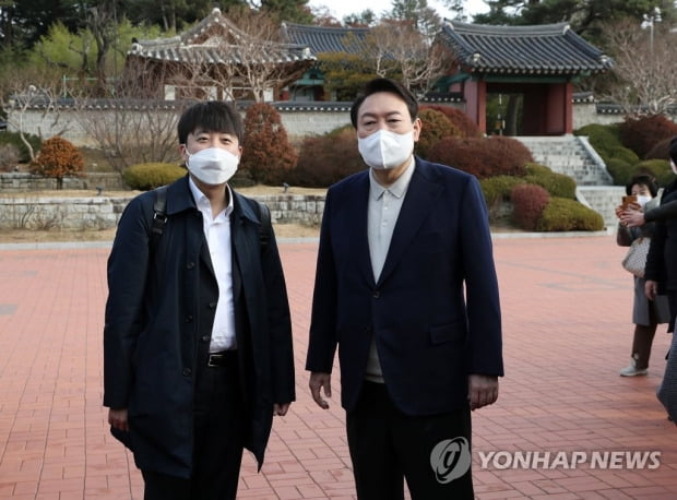 '朴과 관계 리셋' 숙제 안은 윤석열, 이번주 TK행…메시지 고심