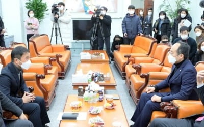 여야 '대장동 특검' 협상 평행선…미디어특위 연장 재논의