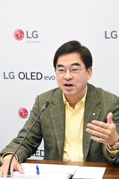 박형세 LG전자 HE본부장 "삼성 올레드TV 합류? 환영한다"