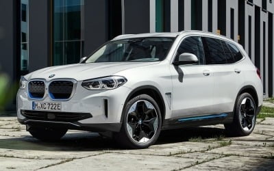 "BMW, 부품난에도 잘 나갔다"…한국서 인기 폭발한 車는?