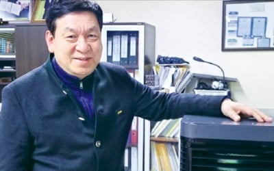 '얼굴인식 체온기' 아하, 이번엔 공기살균기