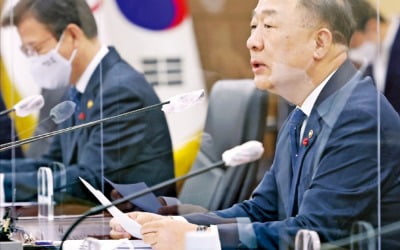 곳곳에 돌발악재…올 성장률 3% 달성 '먹구름'