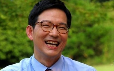 "백신, 전염 못 막아" 유튜브 영상 돌연 삭제…함익병 '분노'