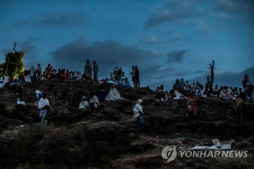 [월드&포토] 1월의 크리스마스 에티오피아…정치범 특사로 평화 기대