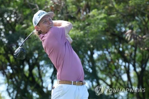 '아쉬운 퍼트' 임성재, PGA 새해 개막전 공동 8위…스미스 우승