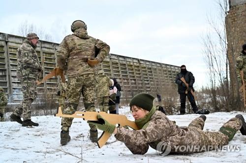 우크라의 운명은 어디로…미·러 제네바 안전보장 협상 시작