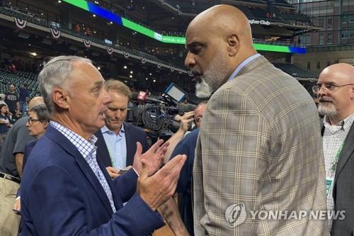 MLB-선수노조, 14일 협상 재개…'직장폐쇄' 풀리나