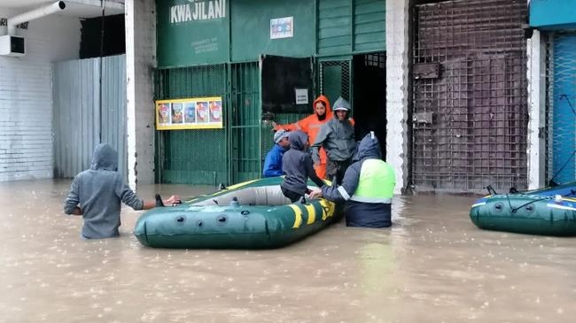 남아공 이상기후로 곳곳에서 물난리…농산물값 추가앙등 우려