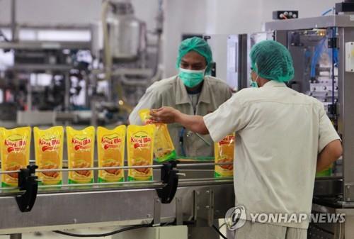 인도네시아, 이번엔 팜유 수출도 규제…허가제로 통제 강화(종합)
