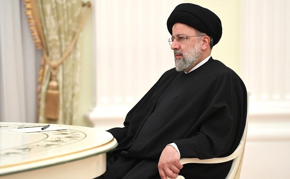 방러 라이시 이란 대통령, 푸틴과 회담…대미 공조 논의