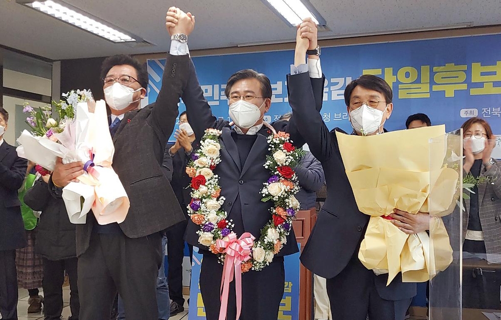 전북 진보교육감 단일후보에 천호성 전주교대 교수(종합)