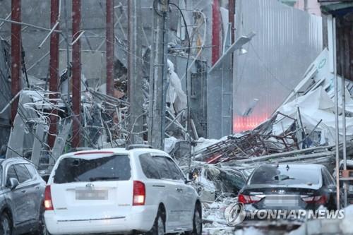 '붕괴 사고' 인근 거주민 대피령 12일만에 해제