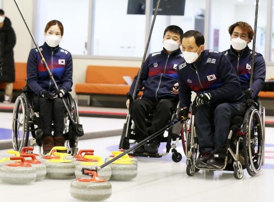 휠체어컬링 '장윤정 고백' 팀 "베이징 패럴림픽 기대하세요"