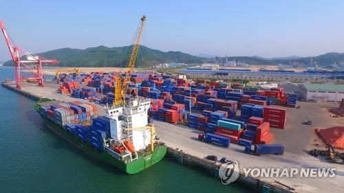 작년 서산 대산항 처리 물동량 8천762만t…전년보다 3.7%↑