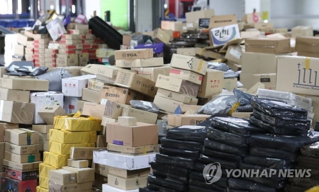 CJ대한통운 파업 2주째…설날 택배대란 우려