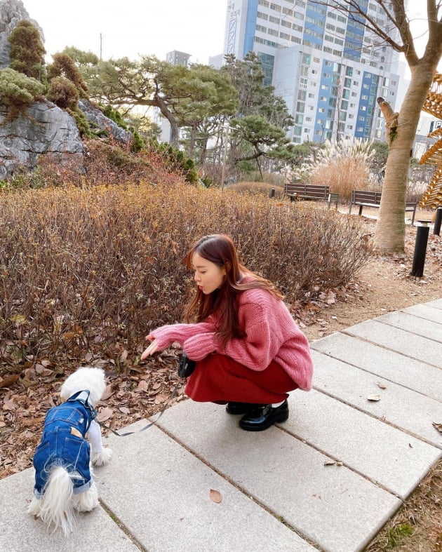 '박성광♥' 이솔이 "오빠는 맘 급해 죽으려 하는데"…신혼다운 알콩달콩 일상 [TEN★]