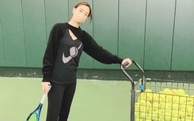 '권상우♥' 손태영, 미국 가서 테니스 광고 찍은 줄 알겠네…운동도 화보처럼 [TEN★]