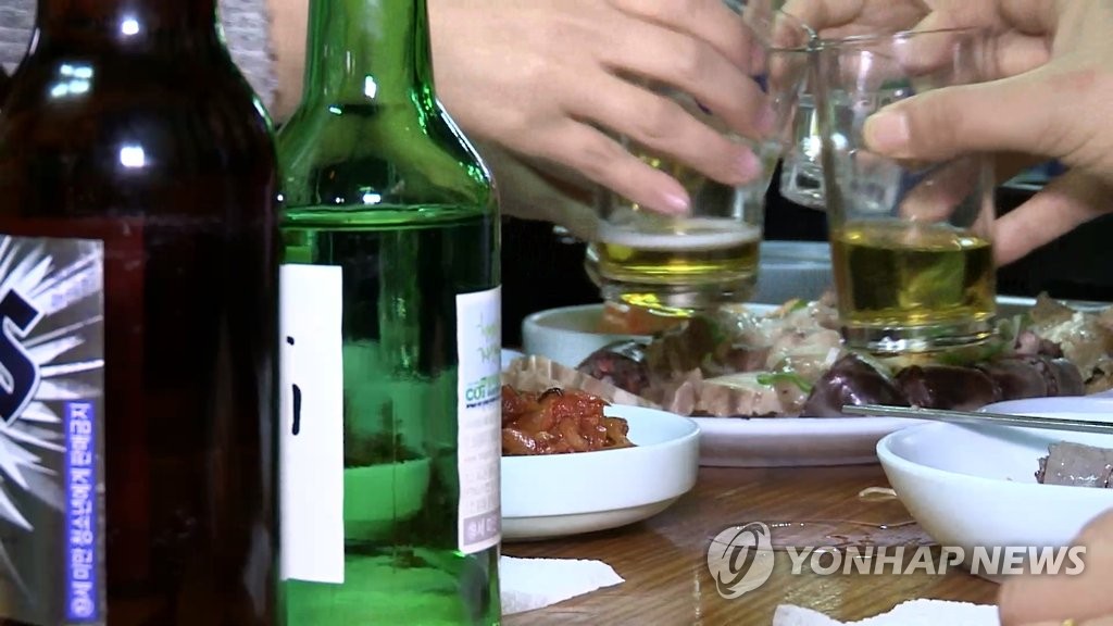 소주·맥주도 칼로리 표시 의무화…공정위, 이르면 내달 행정예고