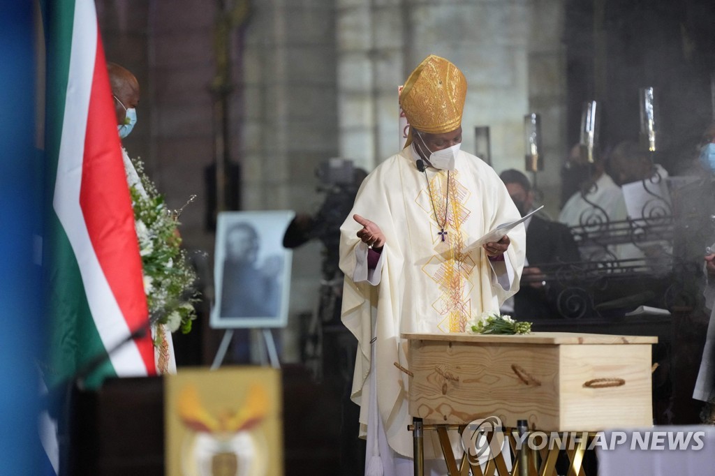 [월드&포토] '도덕과 양심의 나침반'…투투 대주교 장례식