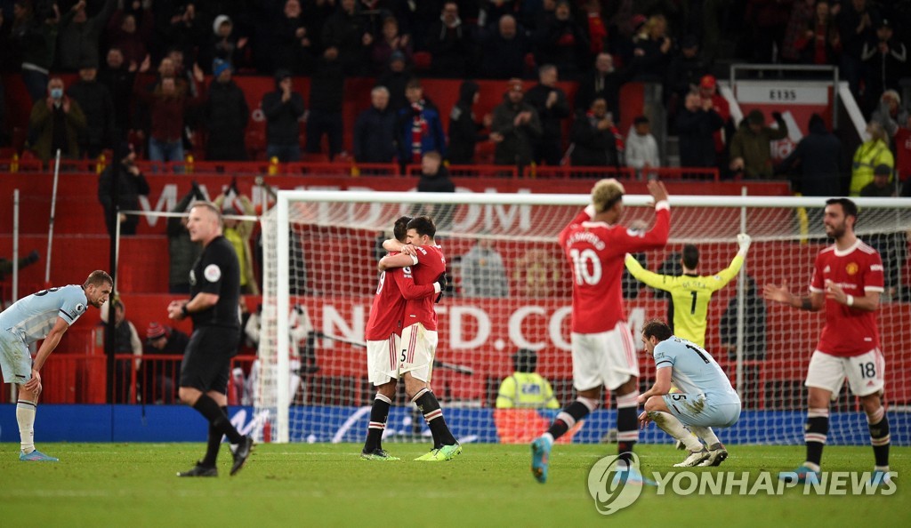 맨유, 웨스트햄 잡고 EPL 4위 도약…래시퍼드 극장 결승골