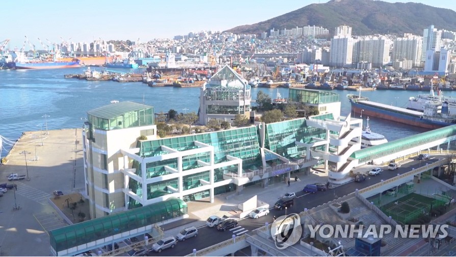 창립 18주년 부산항만공사 자산·조직 배로 껑충