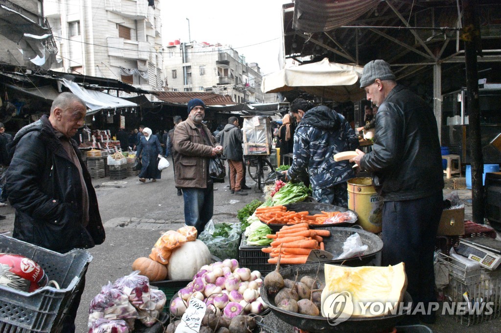 "서방 제재는 '경제 무기'…인플레에 정권 아닌 국민 괴롭다"