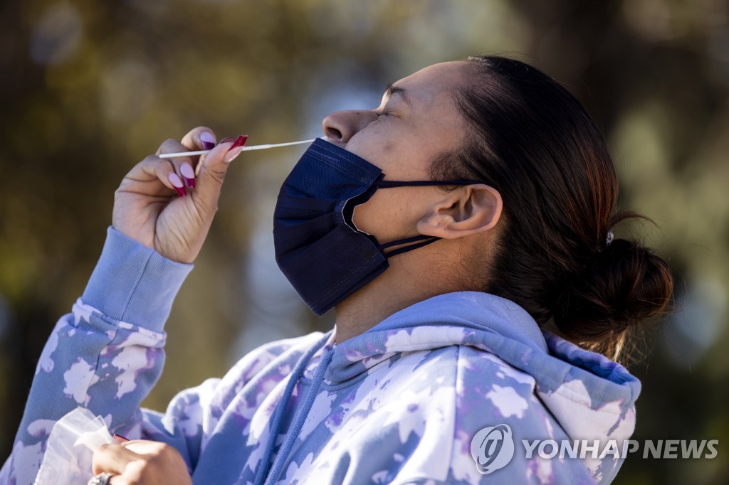 오미크론발 수요 폭발에 진단업체ㆍ키트 제조사 '고전'