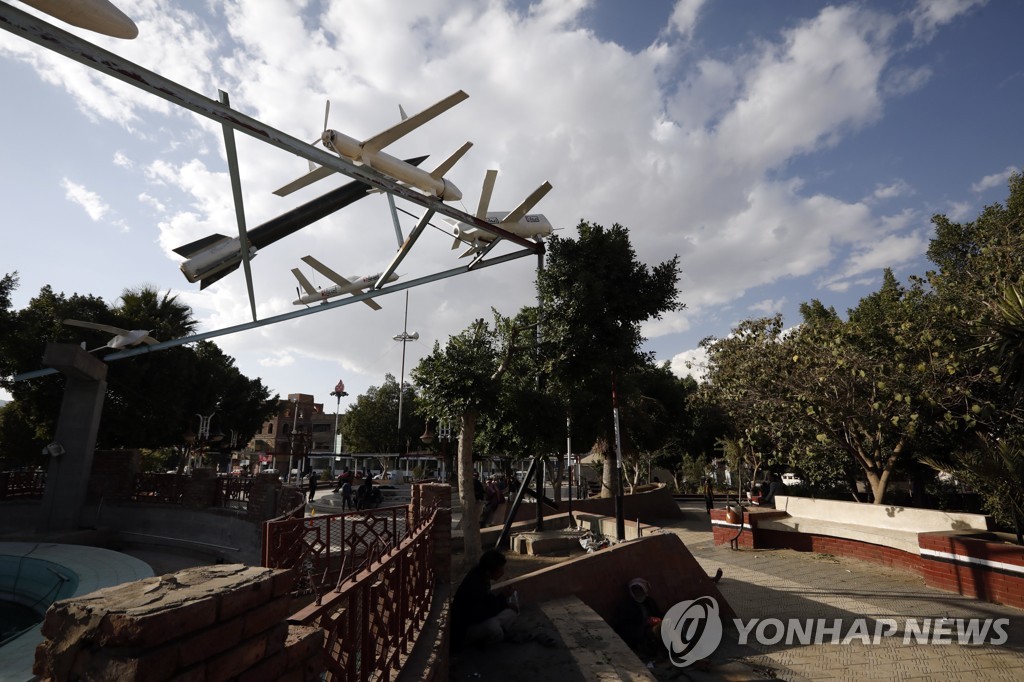 UAE 아부다비 국제공항 피격…두바이 체류 문대통령은 안전(종합2보)