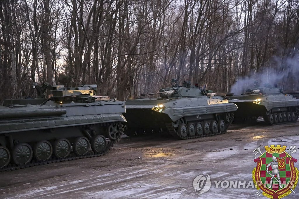 [월드&포토] 우크라이나 머리맡까지 진군한 러시아 전차